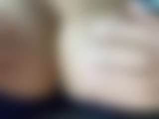 thickfreakylatina's Live Sex Cam Show