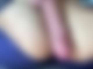 thickfreakylatina's Live Sex Cam Show