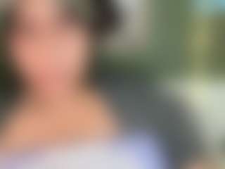 thickfreakylatina's Live Sex Cam Show