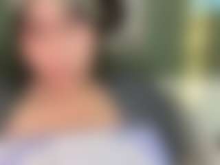 thickfreakylatina's Live Sex Cam Show