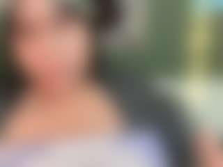 thickfreakylatina's Live Sex Cam Show