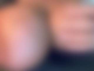 thickfreakylatina's Live Sex Cam Show