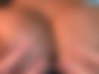 thickfreakylatina's Live Sex Cam Show