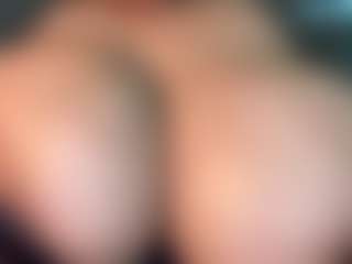 Live cam show with thickfreakylatina - Fetish Big Tits on CamwithHer