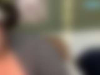thickfreakylatina's Live Sex Cam Show