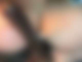 thickfreakylatina's Live Sex Cam Show