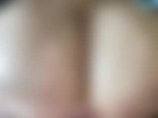 thickfreakylatina's Live Sex Cam Show