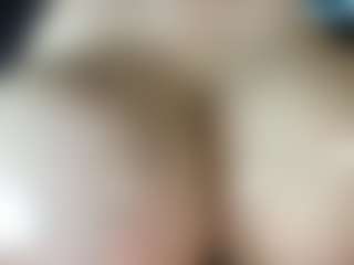 thickfreakylatina's Live Sex Cam Show