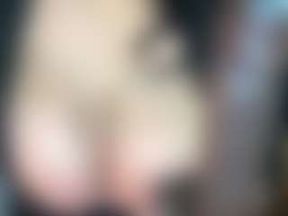 thickfreakylatina's Live Sex Cam Show