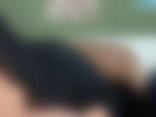 thickfreakylatina's Live Sex Cam Show