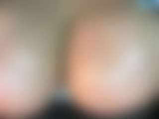 thickfreakylatina's Live Sex Cam Show