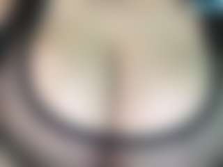 thickfreakylatina's Live Sex Cam Show