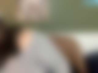 thickfreakylatina's Live Sex Cam Show