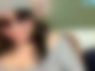 thickfreakylatina's Live Sex Cam Show