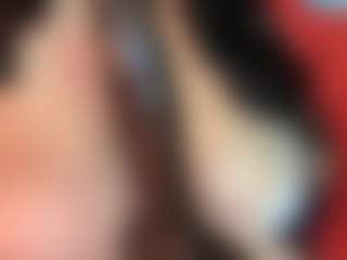 thickfreakylatina's Live Sex Cam Show