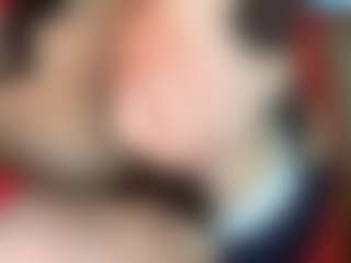 thickfreakylatina's Live Sex Cam Show