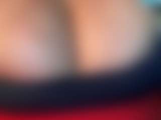 thickfreakylatina's Live Sex Cam Show