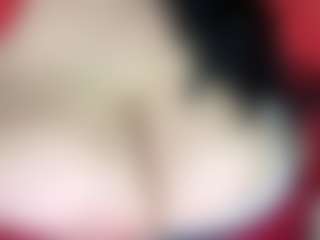 thickfreakylatina's Live Sex Cam Show