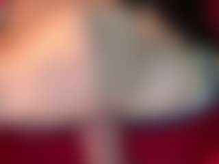 thickfreakylatina's Live Sex Cam Show