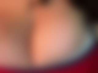 thickfreakylatina's Live Sex Cam Show