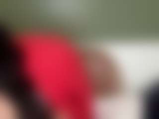thickfreakylatina's Live Sex Cam Show