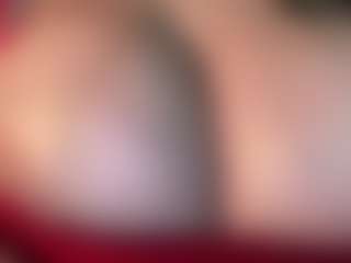 thickfreakylatina's Live Sex Cam Show