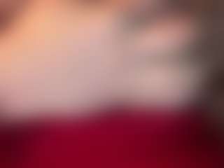 thickfreakylatina's Live Sex Cam Show