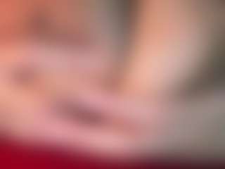 thickfreakylatina's Live Sex Cam Show