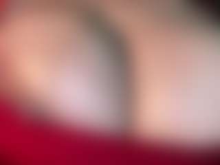 thickfreakylatina's Live Sex Cam Show