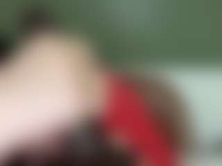 thickfreakylatina's Live Sex Cam Show