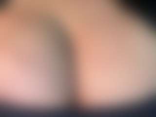 thickfreakylatina's Live Sex Cam Show