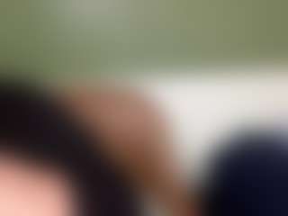 thickfreakylatina's Live Sex Cam Show