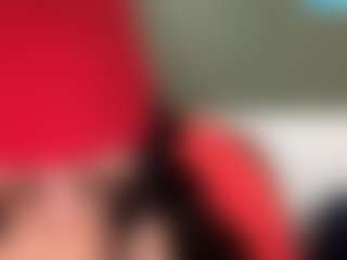 thickfreakylatina's Live Sex Cam Show