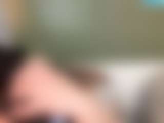 thickfreakylatina's Live Sex Cam Show