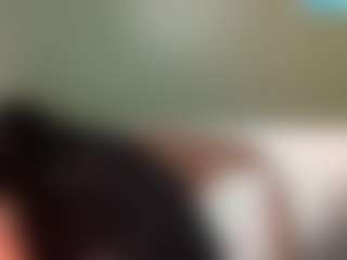 thickfreakylatina's Live Sex Cam Show