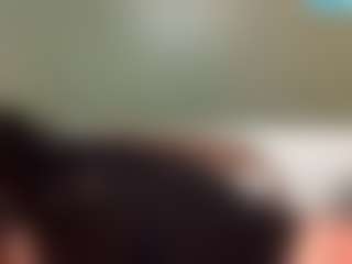 thickfreakylatina's Live Sex Cam Show