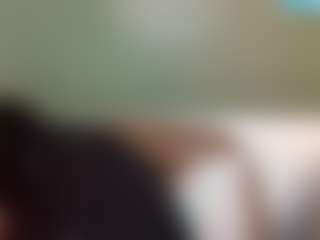 thickfreakylatina's Live Sex Cam Show