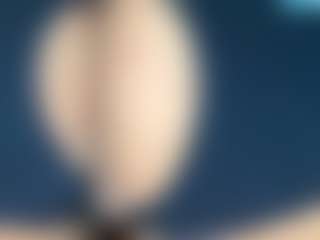 thickfreakylatina's Live Sex Cam Show