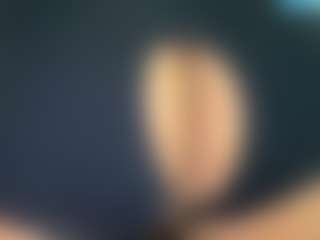 thickfreakylatina's Live Sex Cam Show