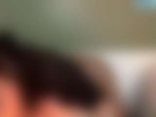 thickfreakylatina's Live Sex Cam Show