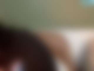thickfreakylatina's Live Sex Cam Show