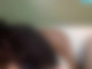 thickfreakylatina's Live Sex Cam Show