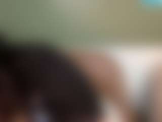 thickfreakylatina's Live Sex Cam Show
