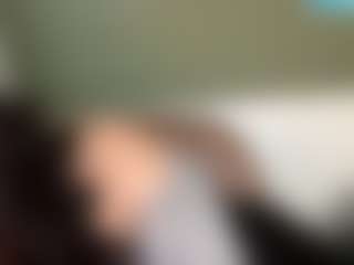 thickfreakylatina's Live Sex Cam Show