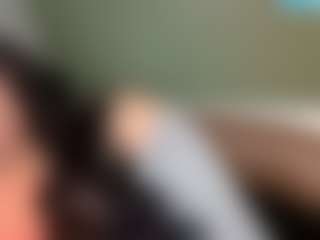 thickfreakylatina's Live Sex Cam Show