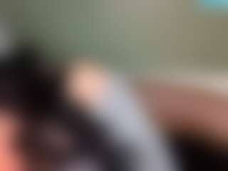 thickfreakylatina's Live Sex Cam Show