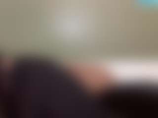 thickfreakylatina's Live Sex Cam Show