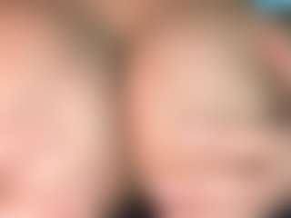 thickfreakylatina's Live Sex Cam Show
