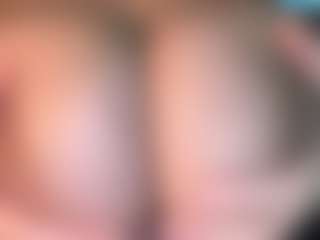 thickfreakylatina's Live Sex Cam Show