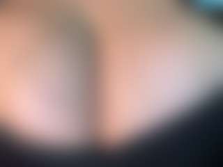 thickfreakylatina's Live Sex Cam Show